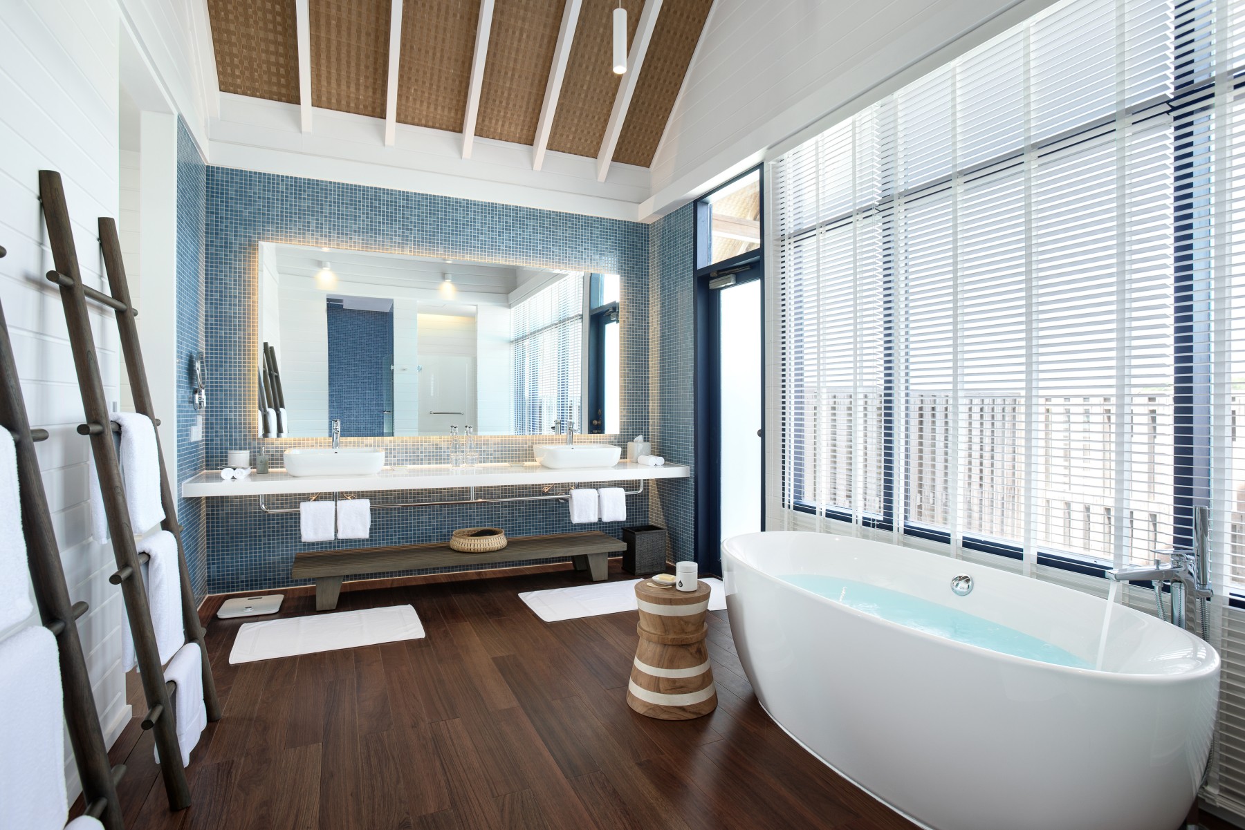 1-Bedroom Water Villa with Pool